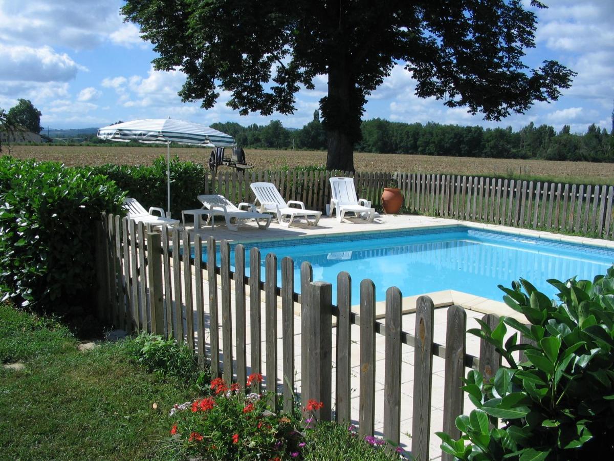 Hotel La Ferme Montplaisir Montesquieu-Volvestre Exterior foto