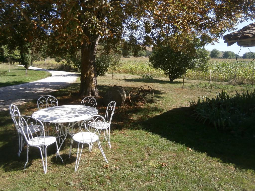 Hotel La Ferme Montplaisir Montesquieu-Volvestre Exterior foto