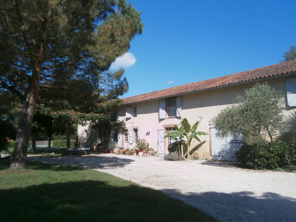 Hotel La Ferme Montplaisir Montesquieu-Volvestre Zimmer foto